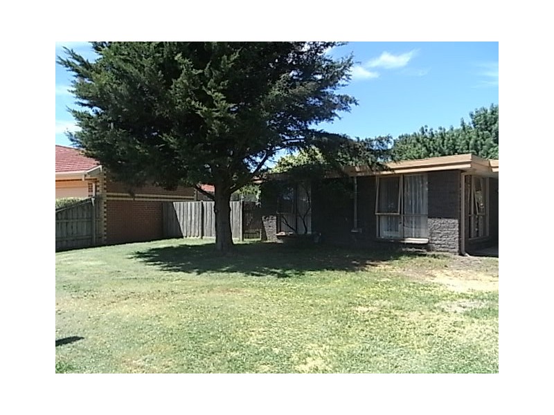 13 Rae Street, Rosebud VIC 3939