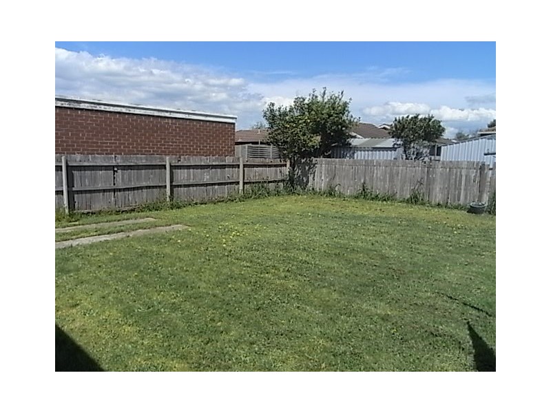 9 Madang Court, Hastings VIC 3915