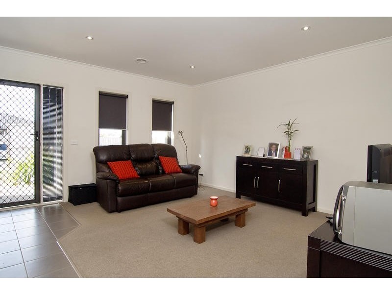 17 Dylan Drive, Hastings VIC 3915
