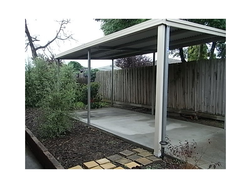 1,2,3 — 2 Station Way, Tyabb VIC 3913