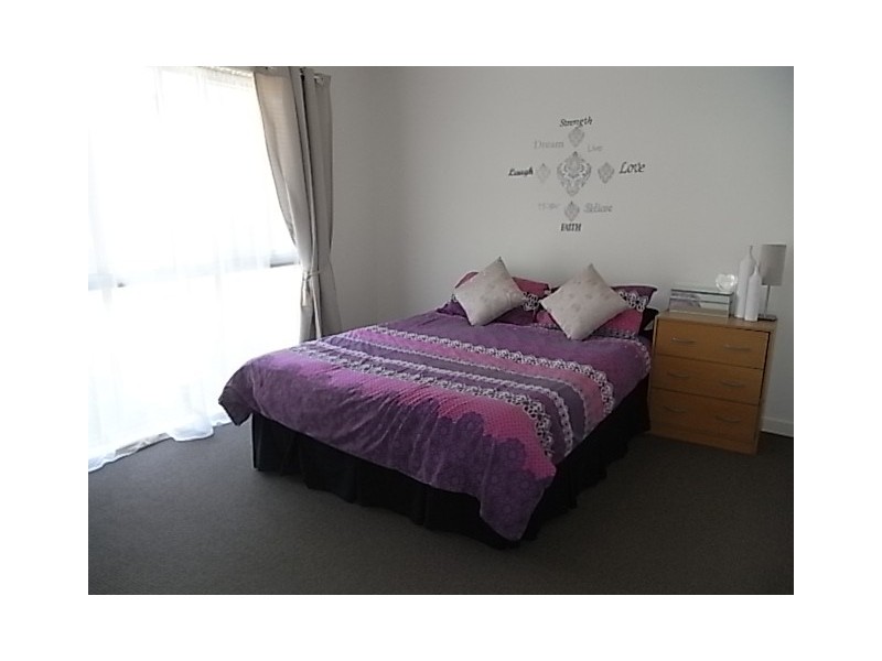 2/75 Lorimer Street, Crib Point VIC 3919