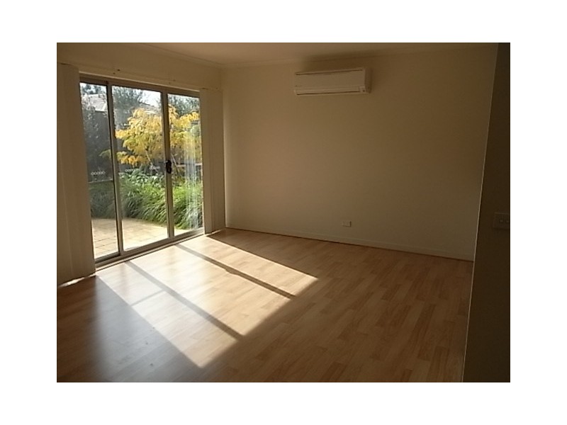 2/2070 Frankston Flinders Road, Hastings VIC 3915