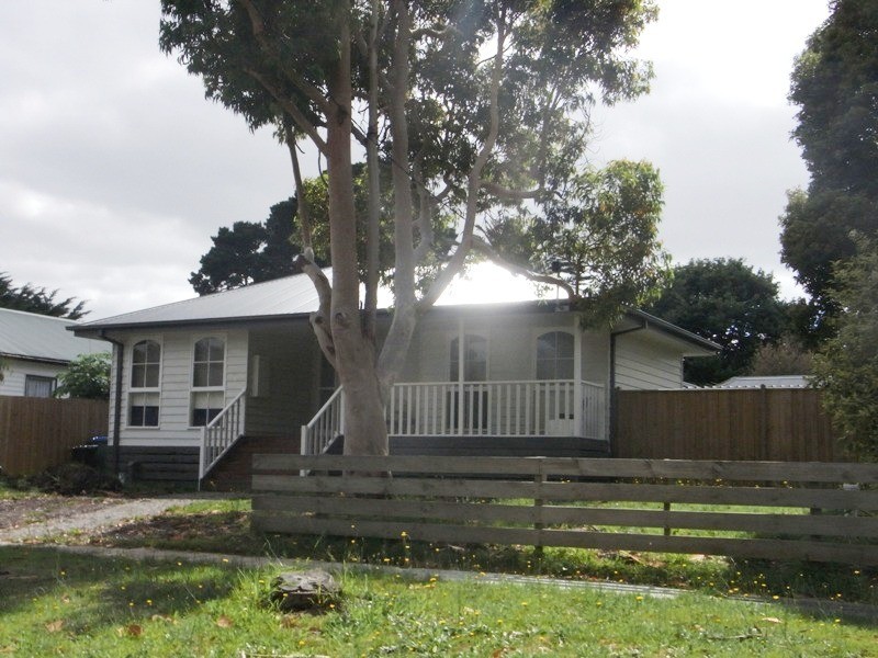 24 Pearce Street, Crib Point VIC 3919