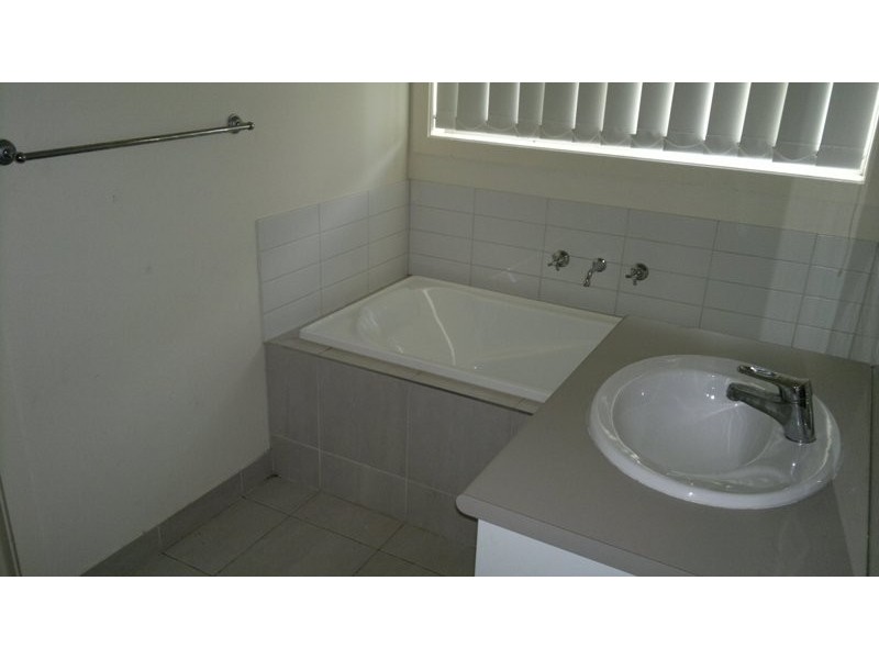 1/2070 Frankston-Flinders Road, Hastings VIC 3915