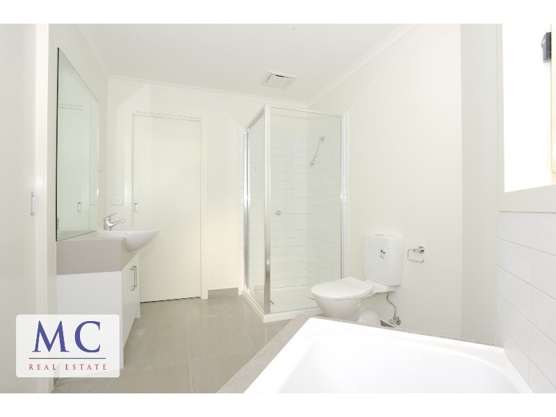 2/28 Dalton Avenue, Tyabb VIC 3913