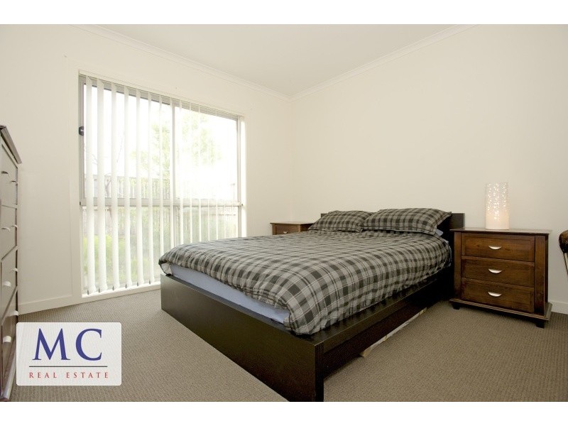 1/2070 Frankston Flinders Road, Hastings VIC 3915