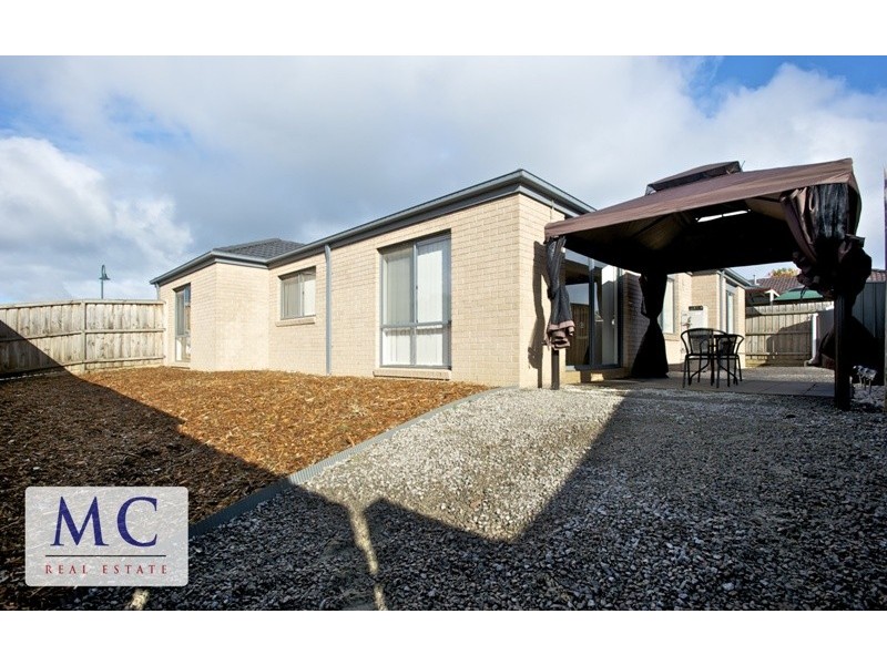 2 Dylan Drive, Hastings VIC 3915