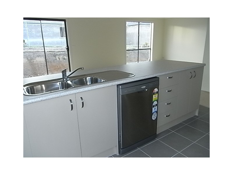 30 Olivia Way, Hastings VIC 3915