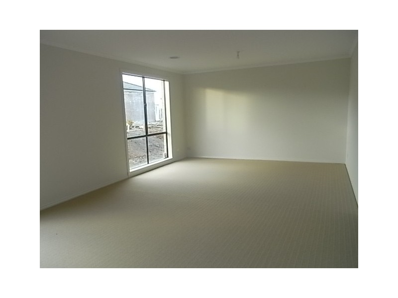 30 Olivia Way, Hastings VIC 3915