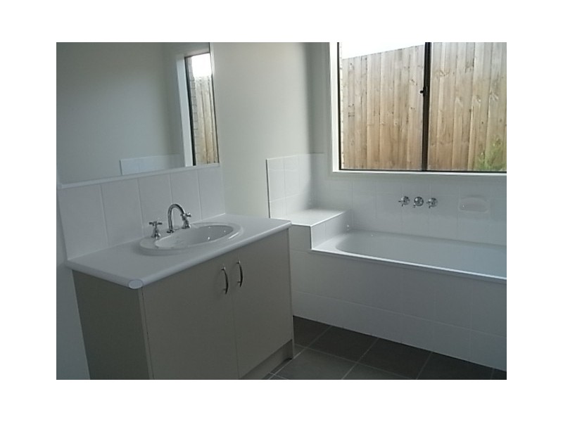 30 Olivia Way, Hastings VIC 3915