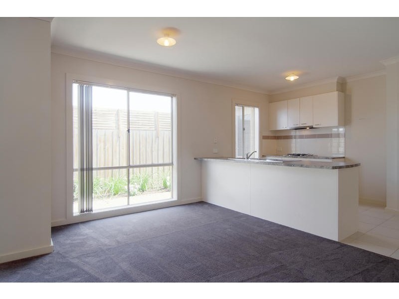 31 Reid Parade, Hastings VIC 3915