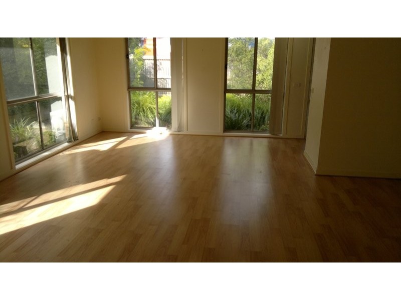 1/2070 Frankston Flinders Road, Hastings VIC 3915