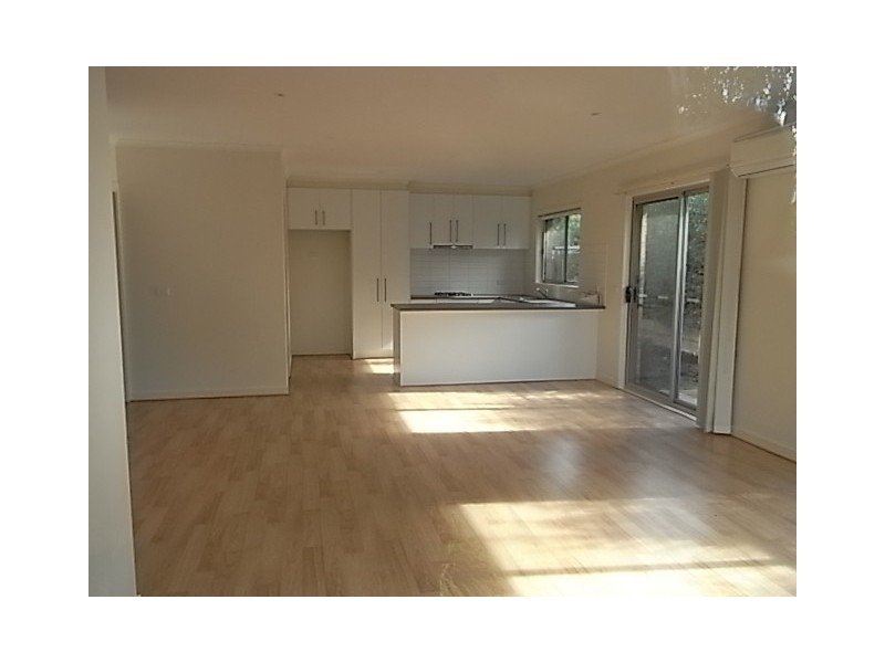 1/2070 Frankston Flinders Road, Hastings VIC 3915