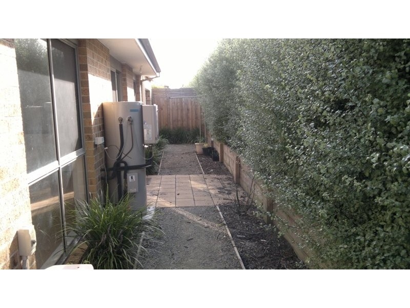 1/2070 Frankston Flinders Road, Hastings VIC 3915