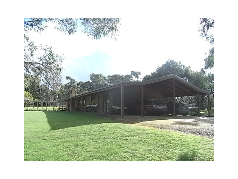 8 Lefroy Lane, Hastings VIC 3915