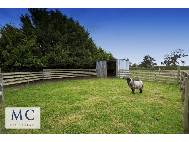 68 Dandenong Hastings Road, Somerville VIC 3912