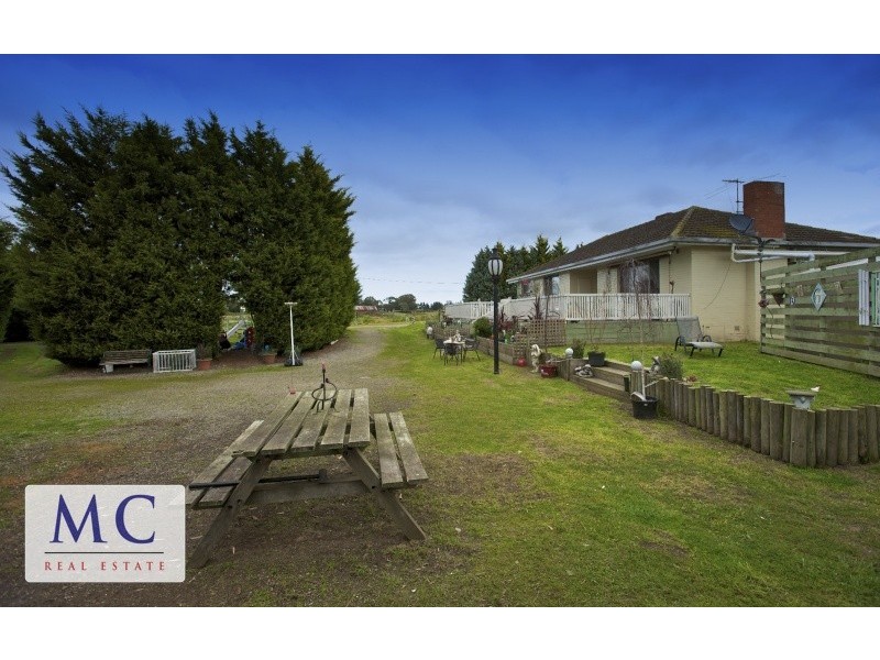 68 Dandenong Hastings Road, Somerville VIC 3912