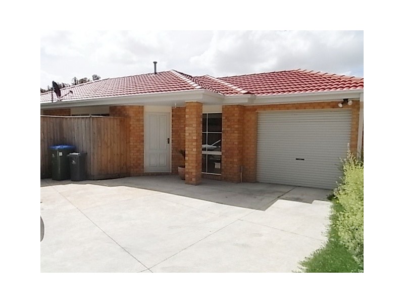 4/8 Gold Court, Hastings VIC 3915