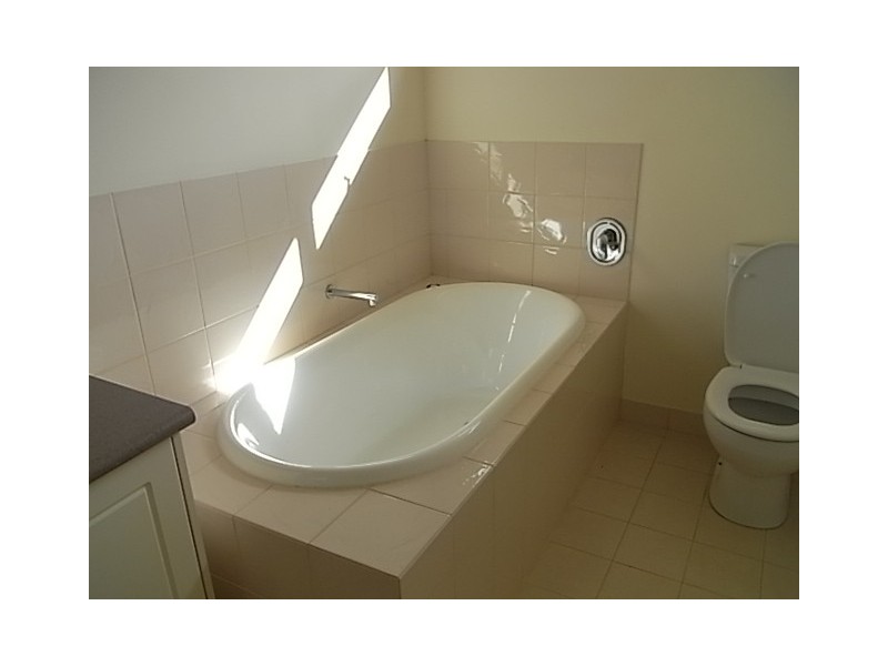 4/8 Gold Court, Hastings VIC 3915