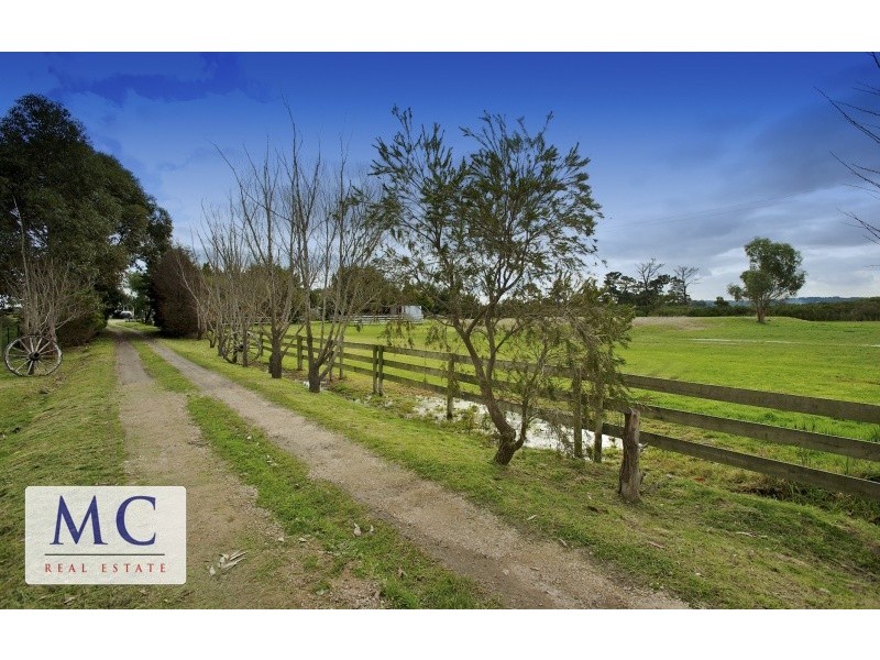 68 Dandenong Hastings Road, Somerville VIC 3912