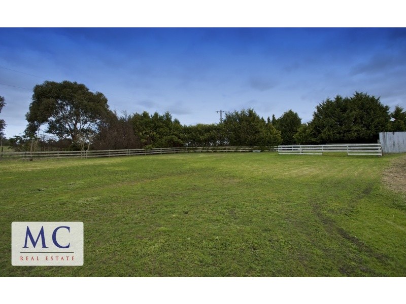 68 Dandenong Hastings Road, Somerville VIC 3912