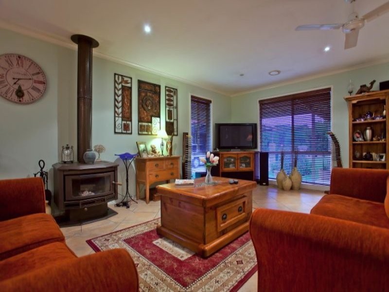 28 Point Road, Crib Point VIC 3919