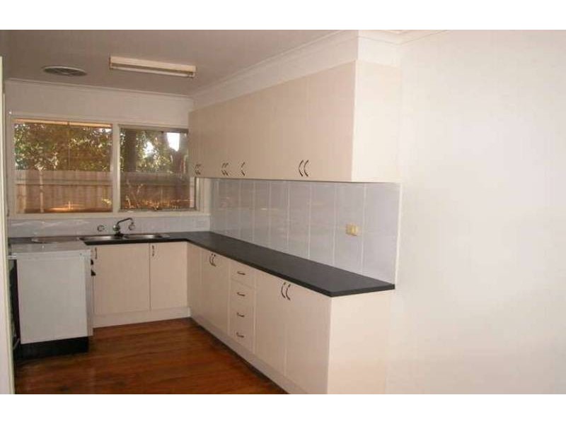 1/4 Queen Street, Hastings VIC 3915