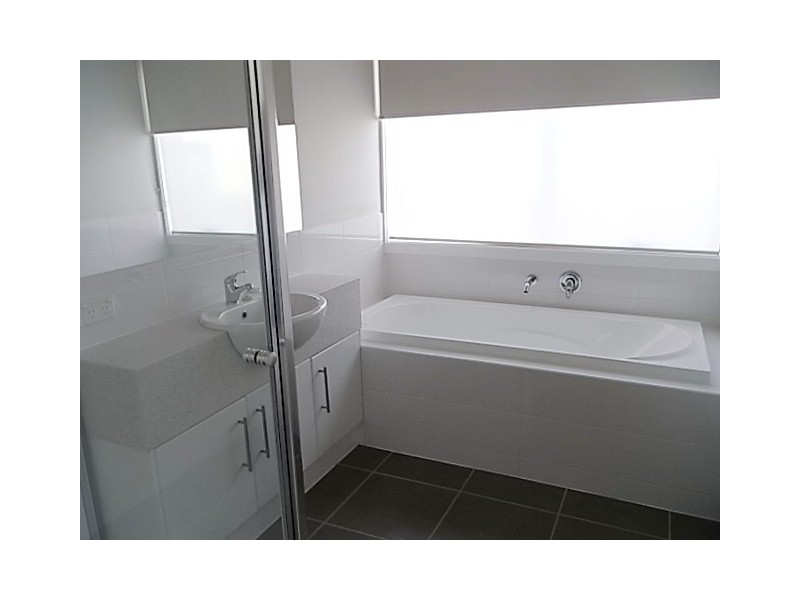 15/300 High Street, Hastings VIC 3915