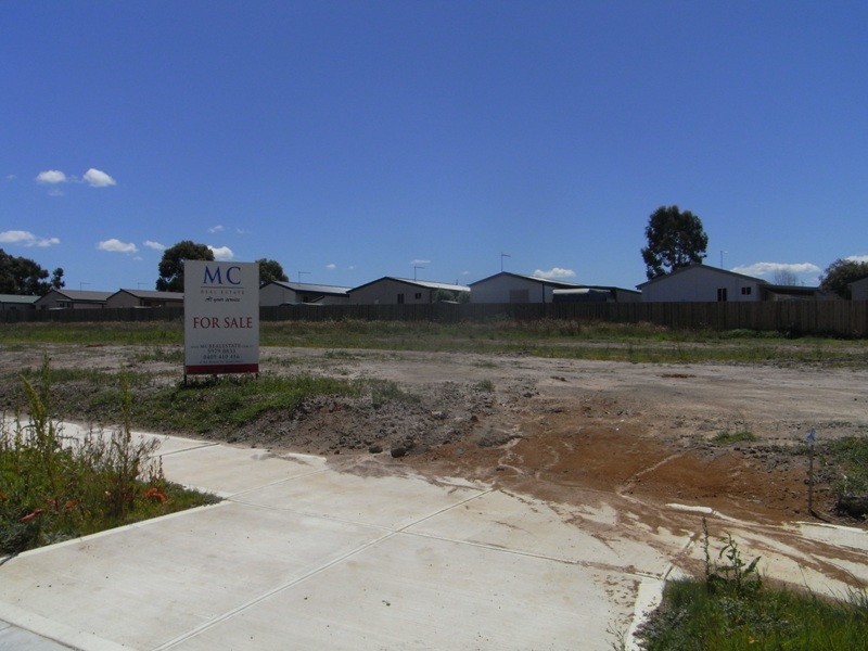 42 Olivia Way, Hastings VIC 3915