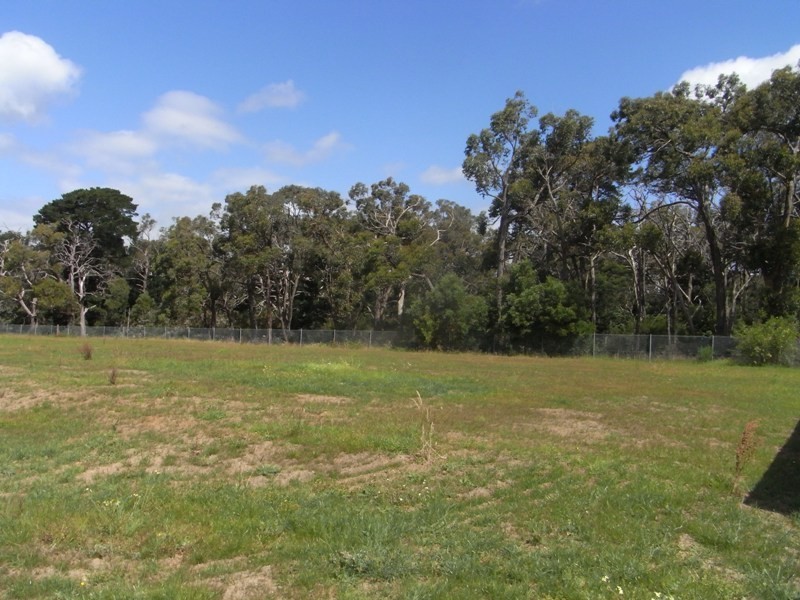 42 Olivia Way, Hastings VIC 3915