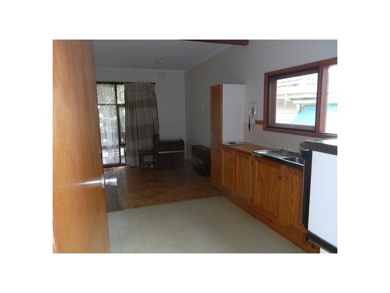 24 Martin Street, Rosebud VIC 3939