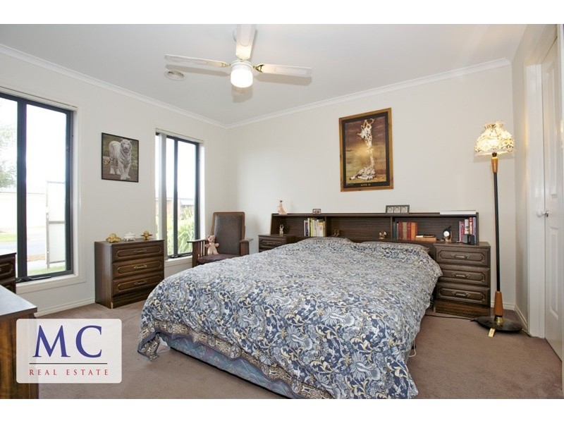 2 Dylan Drive, Hastings VIC 3915