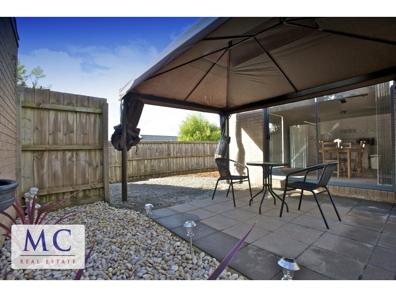 2 Dylan Drive, Hastings VIC 3915