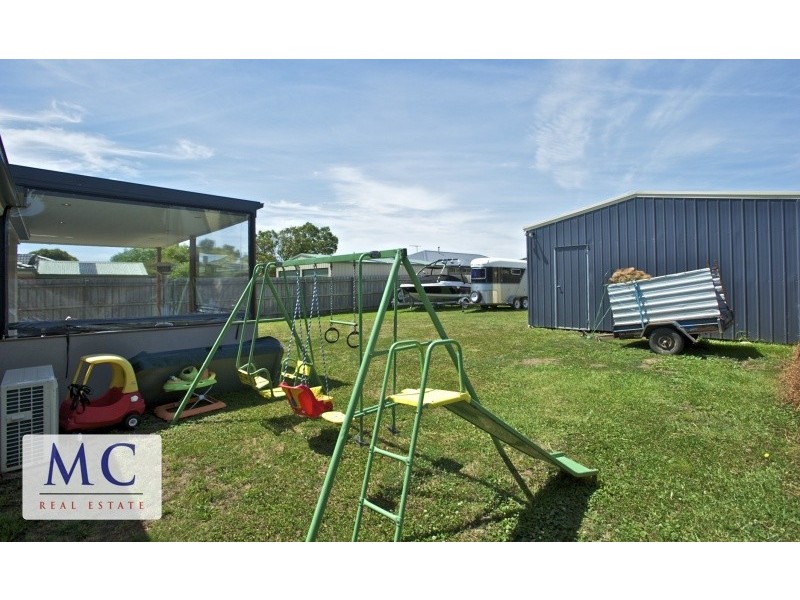 11 Matthew Circuit, Hastings VIC 3915