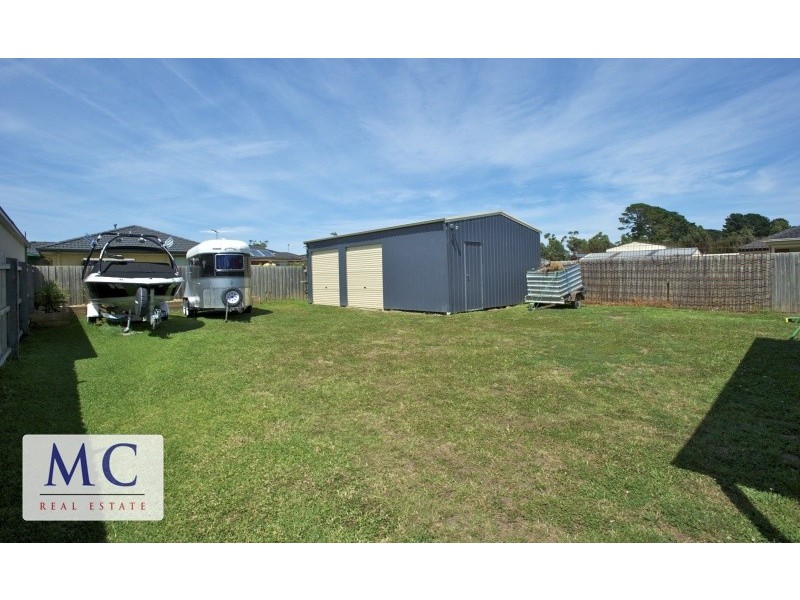 11 Matthew Circuit, Hastings VIC 3915