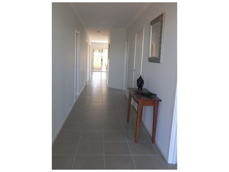 4/1A Annette Court, Hastings VIC 3915