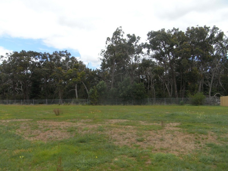 42 Olivia Way, Hastings VIC 3915