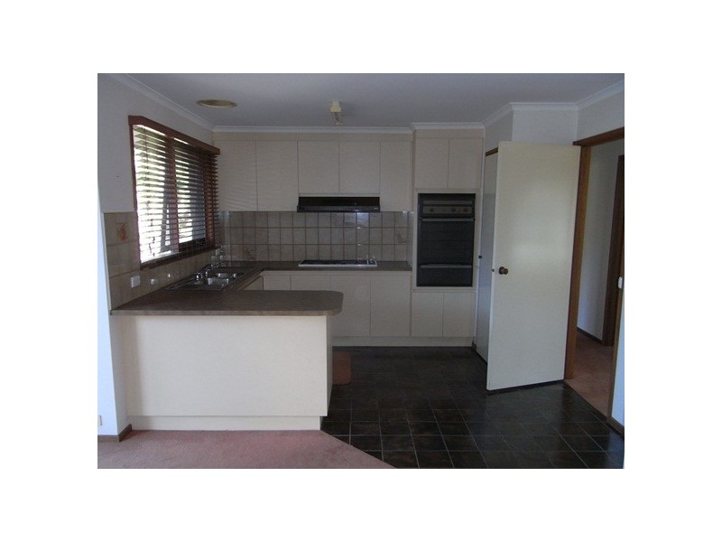 2/117 Salmon Street, Hastings VIC 3915