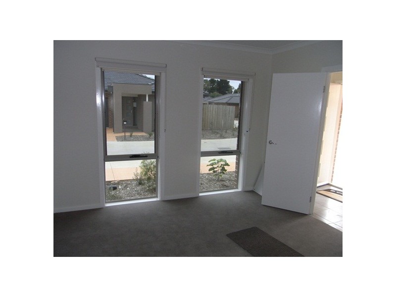 15/300 High Street, Hastings VIC 3915