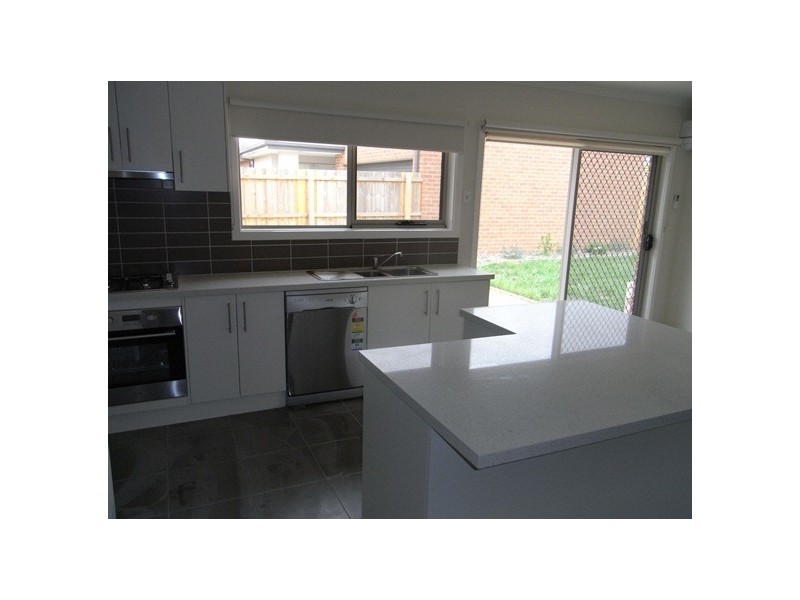 15/300 High Street, Hastings VIC 3915