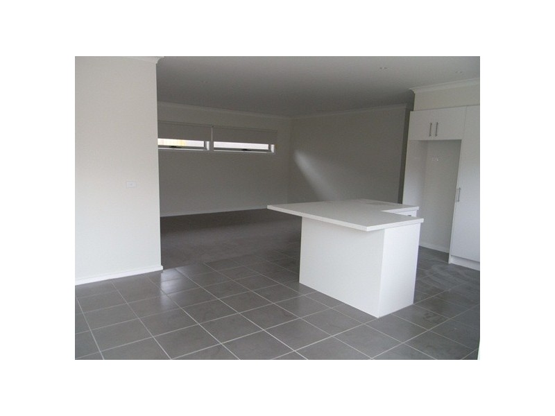 15/300 High Street, Hastings VIC 3915