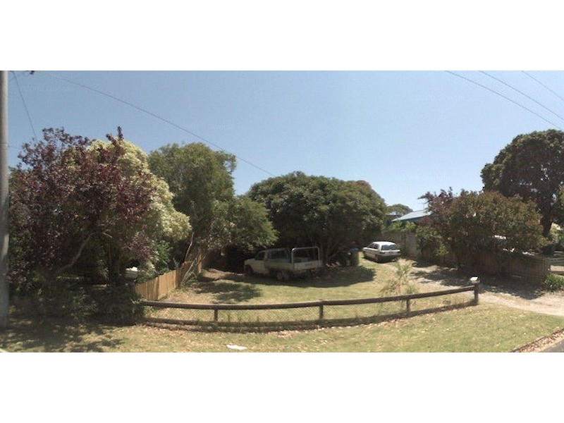 24 Martin Street, Rosebud VIC 3939