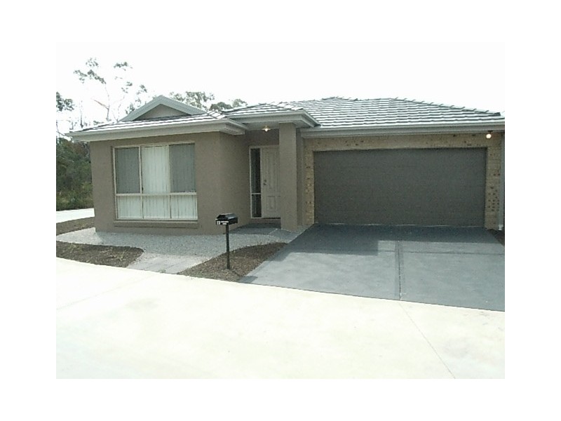 23 James Hird Drive, Hastings VIC 3915