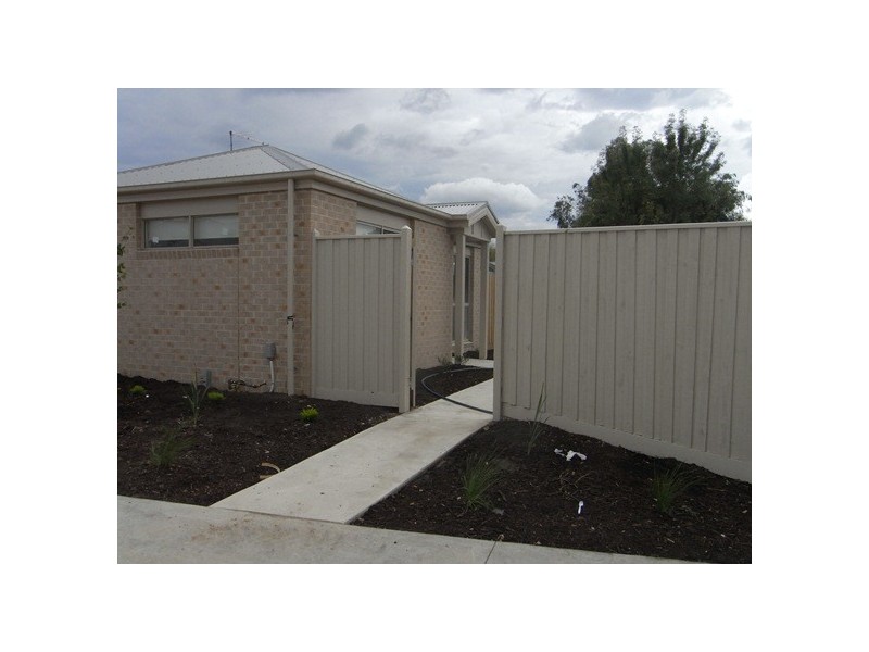 22/118-120 Victoria Street, Hastings VIC 3915