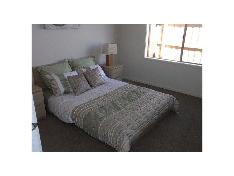 4/1A Annette Court, Hastings VIC 3915