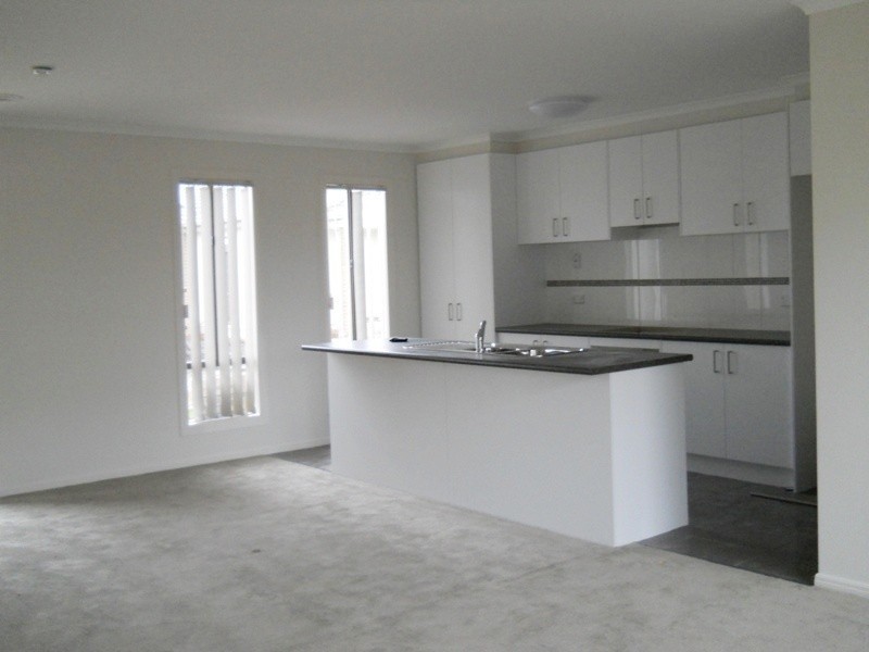 2/3 Elisa Place, Hastings VIC 3915