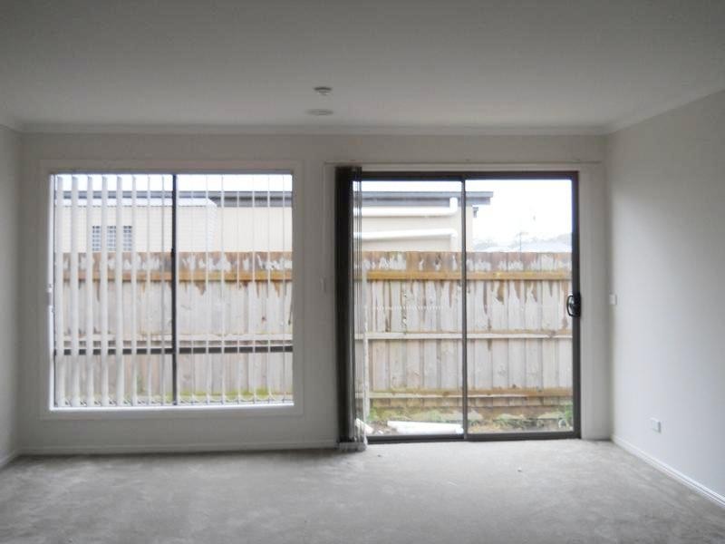 2/3 Elisa Place, Hastings VIC 3915