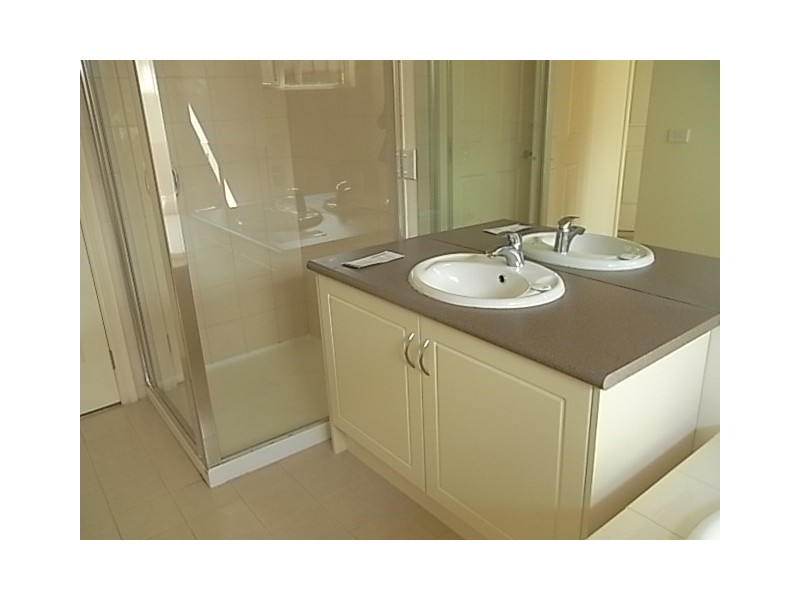 4/8 Gold Court, Hastings VIC 3915