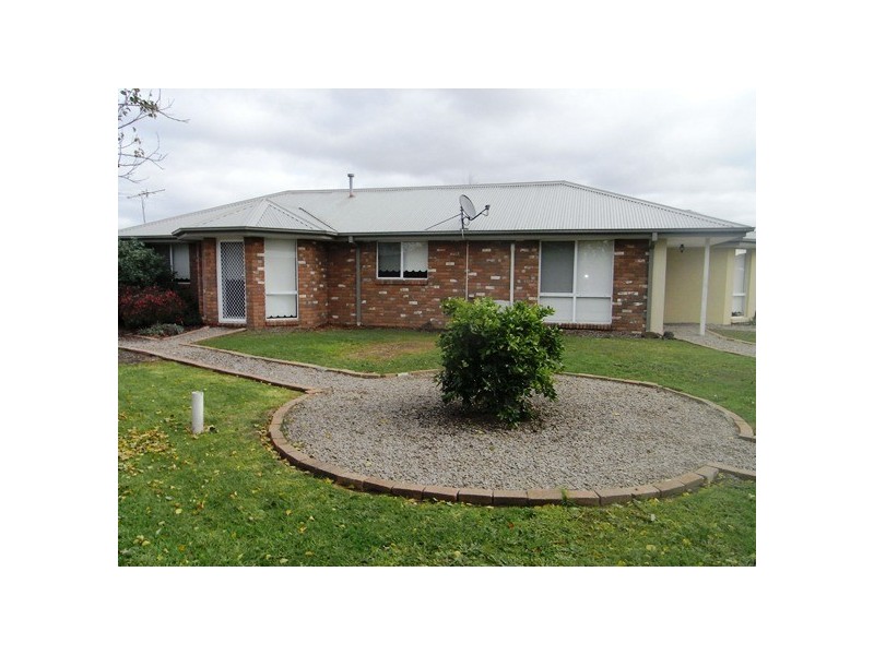 6 Cathy Clifford Court, Hastings VIC 3915