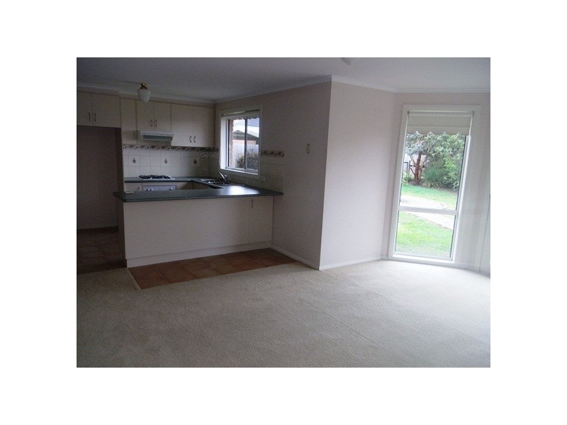 6 Cathy Clifford Court, Hastings VIC 3915